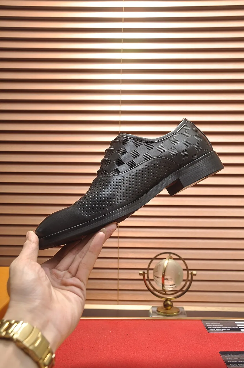 Men's shoes💰460💶【LOUIS VUITTON】(sheepskin lining) new cowhide LV formal shoes🎩🎩❗️🆘made one to one at the counter🎩original quality, imported cowhide upper➕full sheepskin lining➕original rubber outsole, {high quality visible}👣Size: 38-45 (45 custom-made)